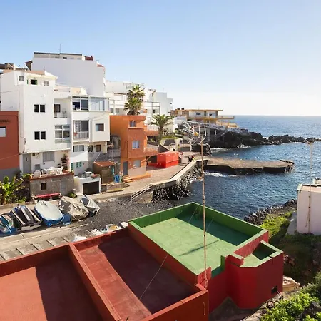 Hébergement de vacances Home2book Charming Sea Front House El Escobonal