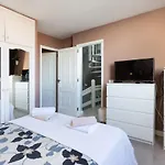 Home2book Charming Sea Front House