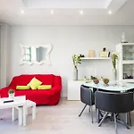 Vakantiehuis Home2book Charming Sea Front House *