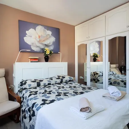 Semesterbostad Home2book Charming Sea Front House El Escobonal