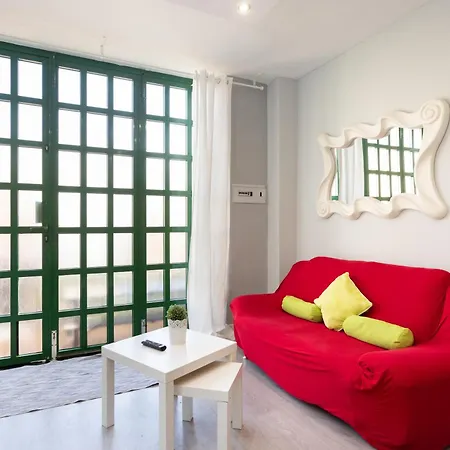 Home2book Charming Sea Front House * Эль-Эскобональ