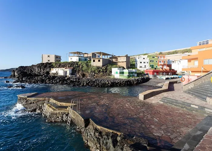 Home2book Charming Sea Front House Dom wakacyjny El Escobonal